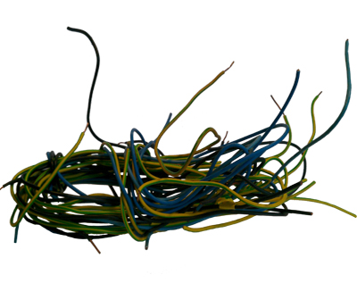Kabel, Kabelschrott, Kabelstück, Kupferschrott, geschälte Kabel, Recycling, Kreislauf, Wiederverwertung, Rohstoffe